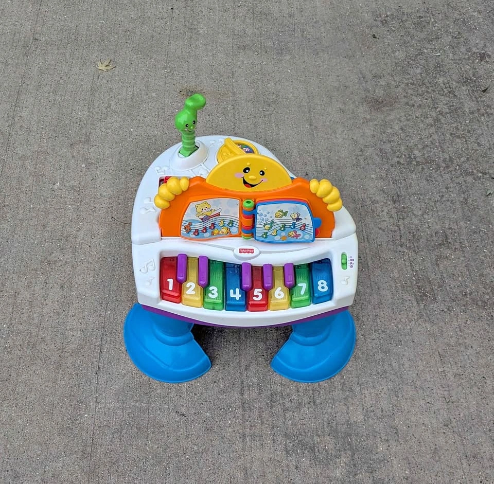 Fisher Price Baby Toddler Grand Piano Laugh Learn Interactive Le