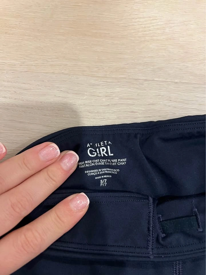 Girl’s clothing bundle - photo 3
