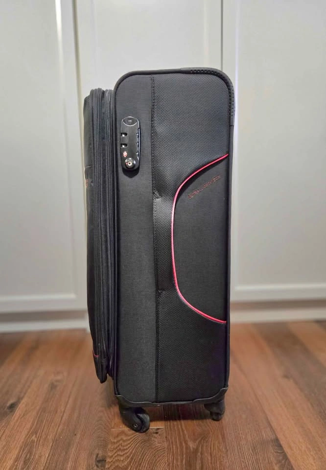 American Tourister Softside Spinner Suitcase - photo 3
