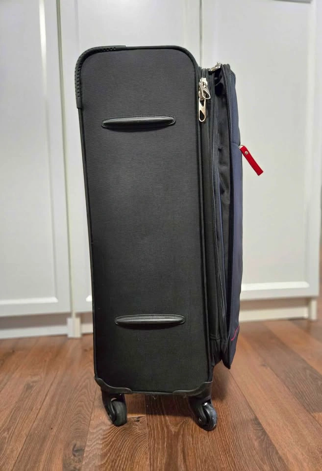 American Tourister Softside Spinner Suitcase - photo 4