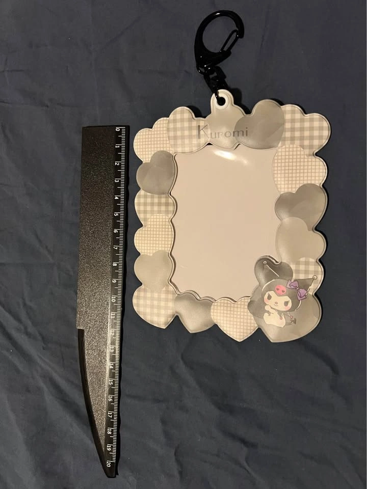 Kuromi card holder keychain - photo 3