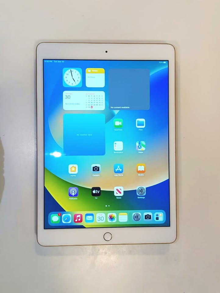 iPad 7th Gen - photo 3