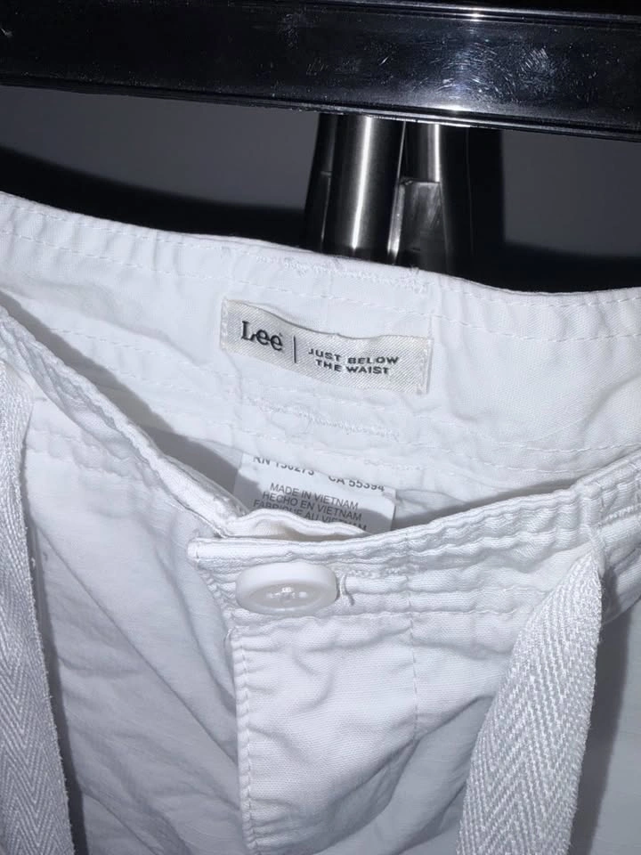 Lee White Shorts - photo 3
