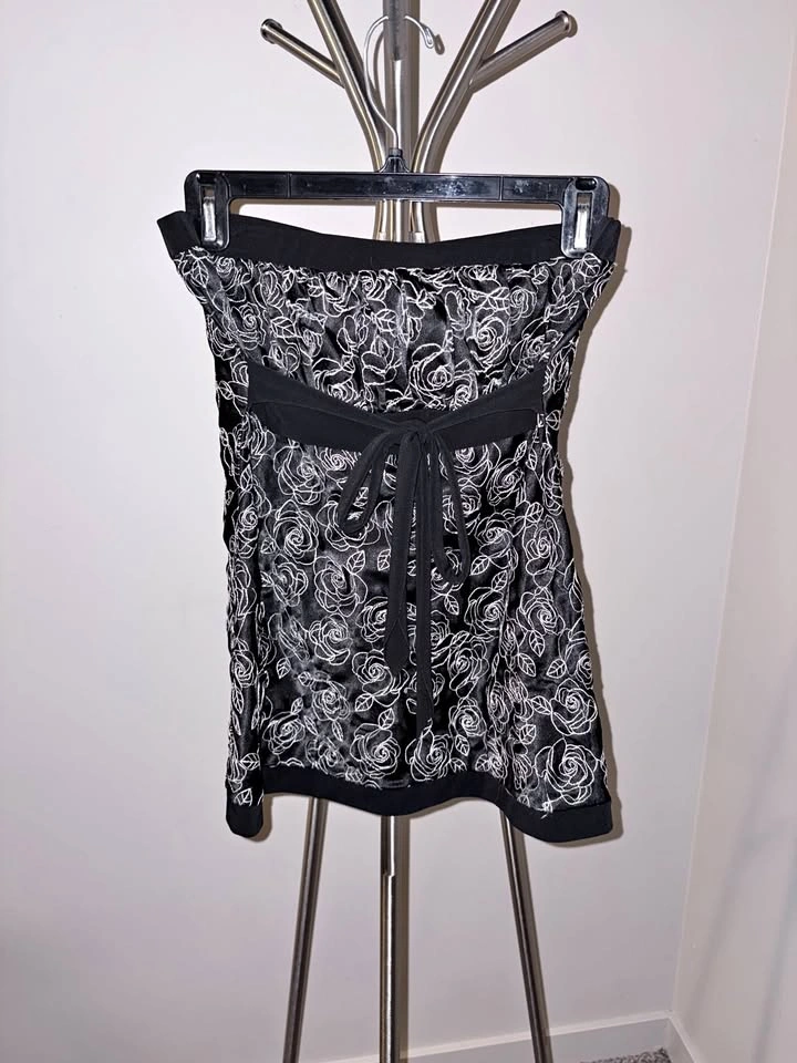 Suzy Black Floral Tube Top