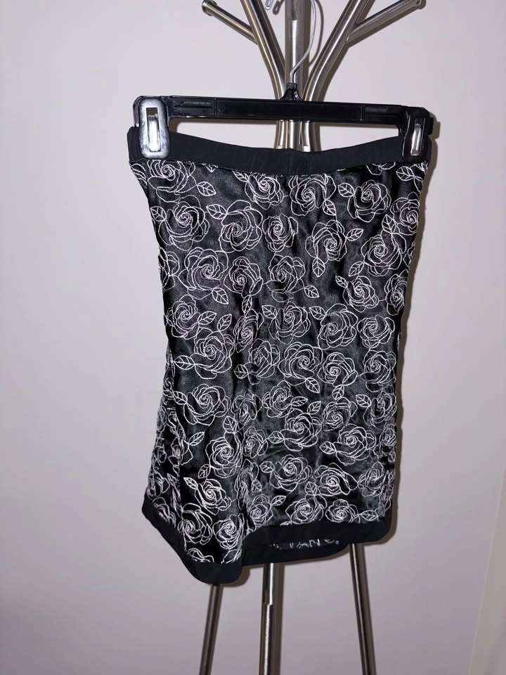 Suzy Black Floral Tube Top - photo 2