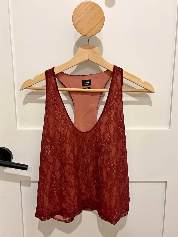 Aritzia Ten Lace Racerback Tank Top Size XS