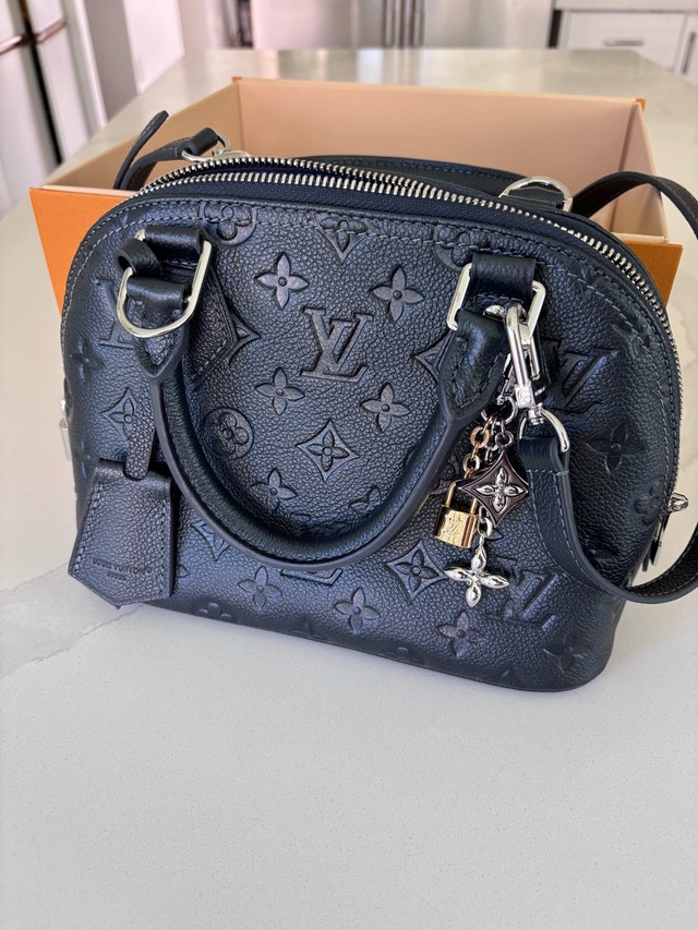 LV Louis Vuitton Alma BB handbag