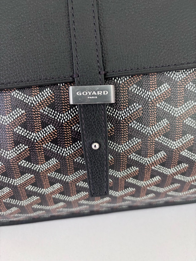 Goyard coursier bag - photo 3