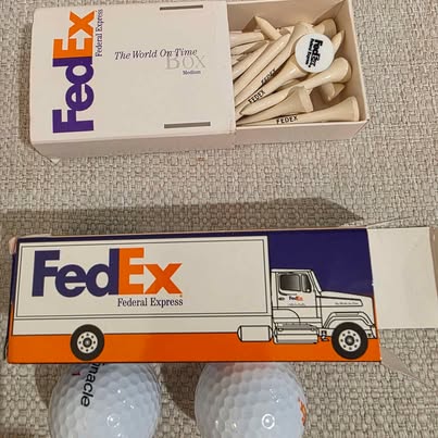 Vintage FedEx Pinnacle Golf Set – Balls, Tees & Marker