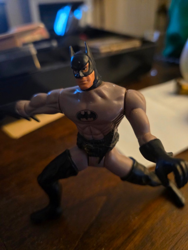 Vintage Kenner Legends of Batman Action Figure - photo 3
