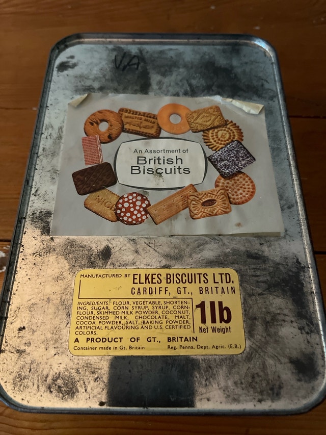 Elkes Biscuits Winston Churchill Tin - photo 2