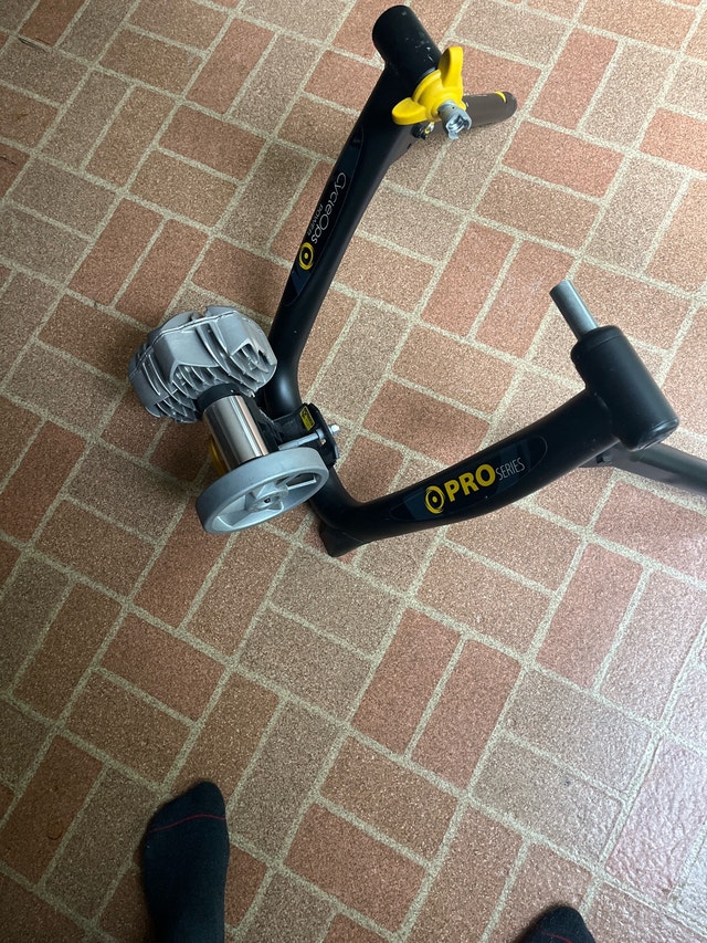 CycleOps Pro Series Indoor Bike Trainer - photo 2