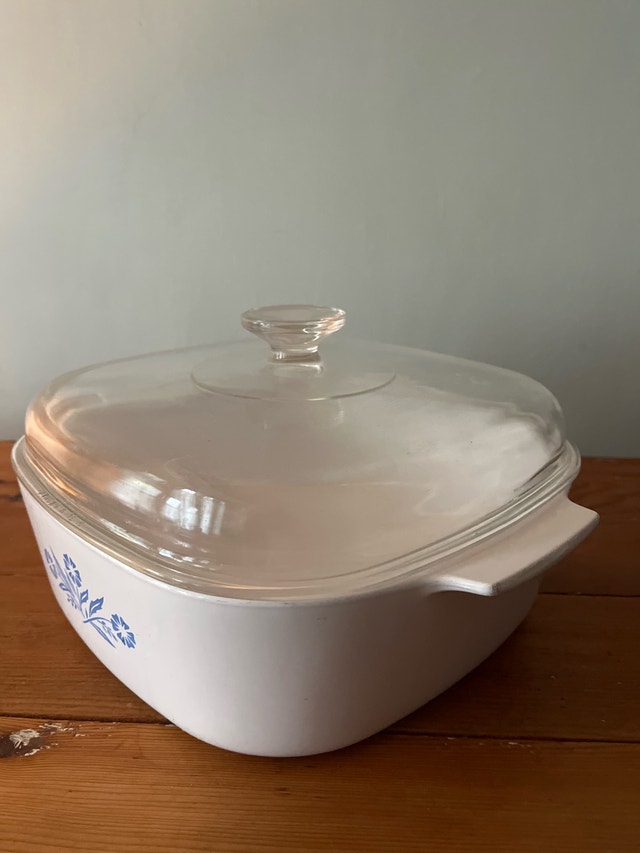 CorningWare Blue Cornflower Casserole Dish - photo 2