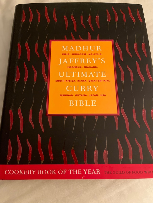 Madhur Jaffrey's Ultimate Curry Bible