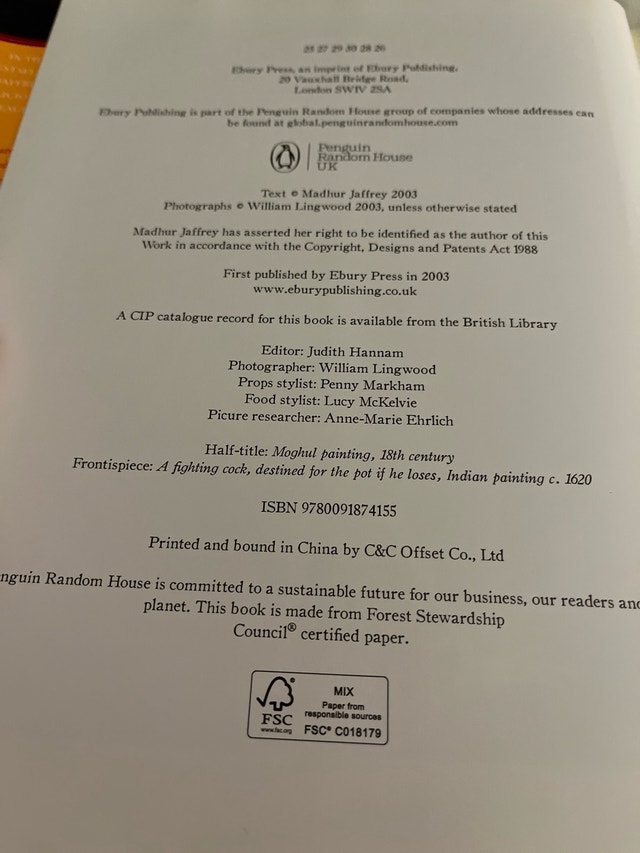 Madhur Jaffrey's Ultimate Curry Bible - photo 2