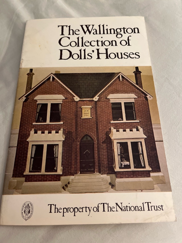 The Wallington Collection of Dolls' Houses Book