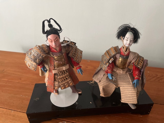 Pair of Japanese samurai dolls - photo 2