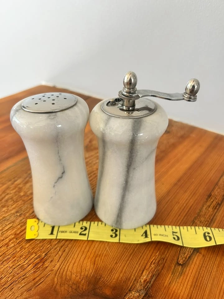 Marble Salt & Pepper Shakers - photo 2