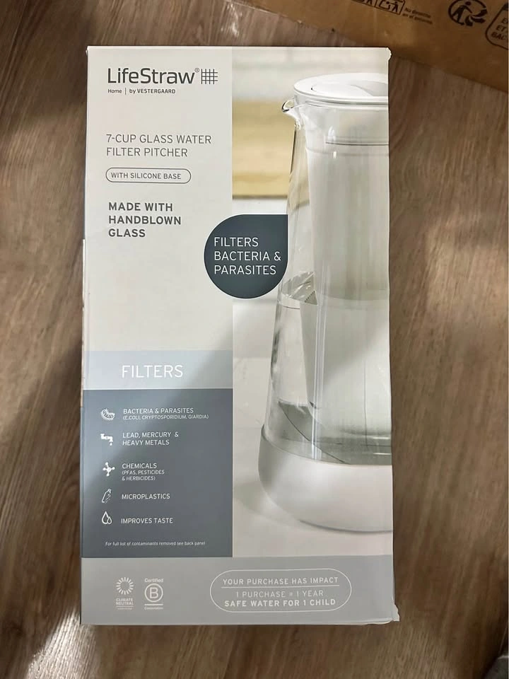 LifeStraw Home 7-Cup Glass Water Filter Pitcher - photo 2
