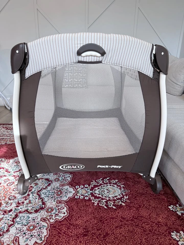 Graco Pack 'n Play Portable Playpen & Travel Crib - photo 2