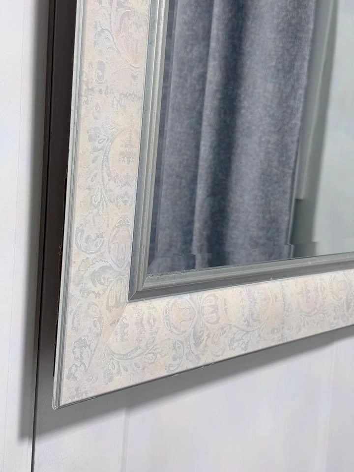 Elegant Damask Pattern Framed Wall Mirror - photo 2