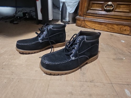 Black Leather Moc Toe Chukka Boots With Gum Sole - photo 3