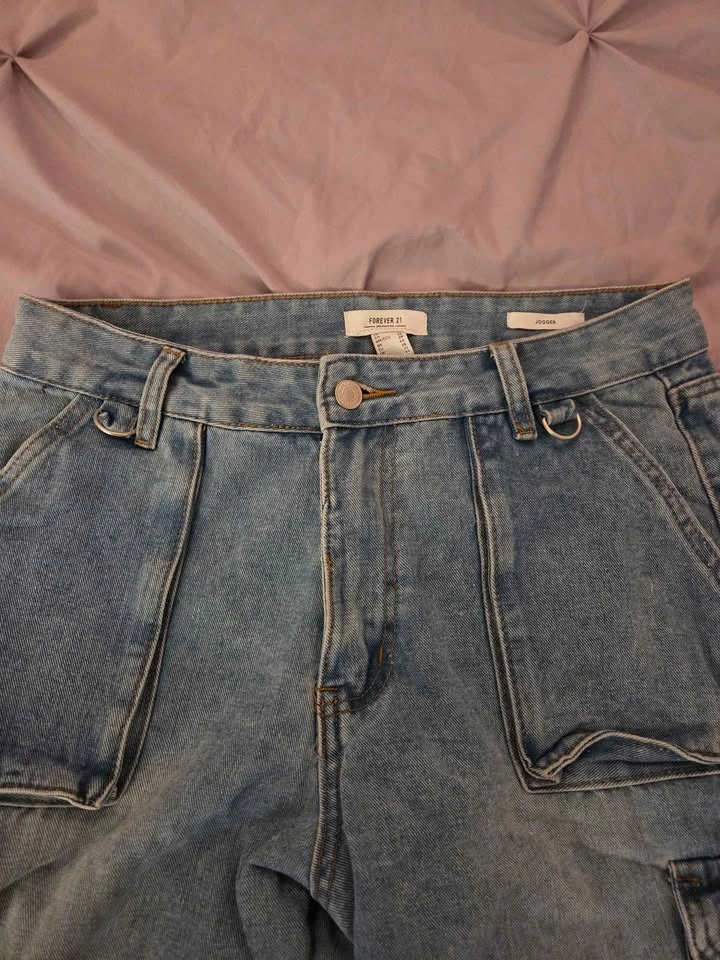 Womens Jeans: Sizes 4 - 8 - photo 4