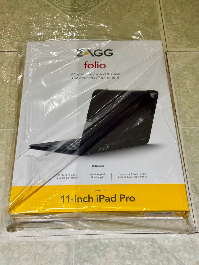 ZAGG Folio Wireless Keyboard & Case for iPad Pro 11-inch