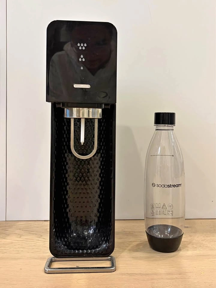 Soda Stream + Bottle