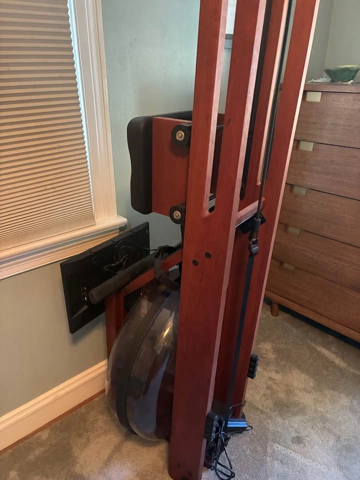 Ergatta Luxe Water Rower - excellent condition - photo 4