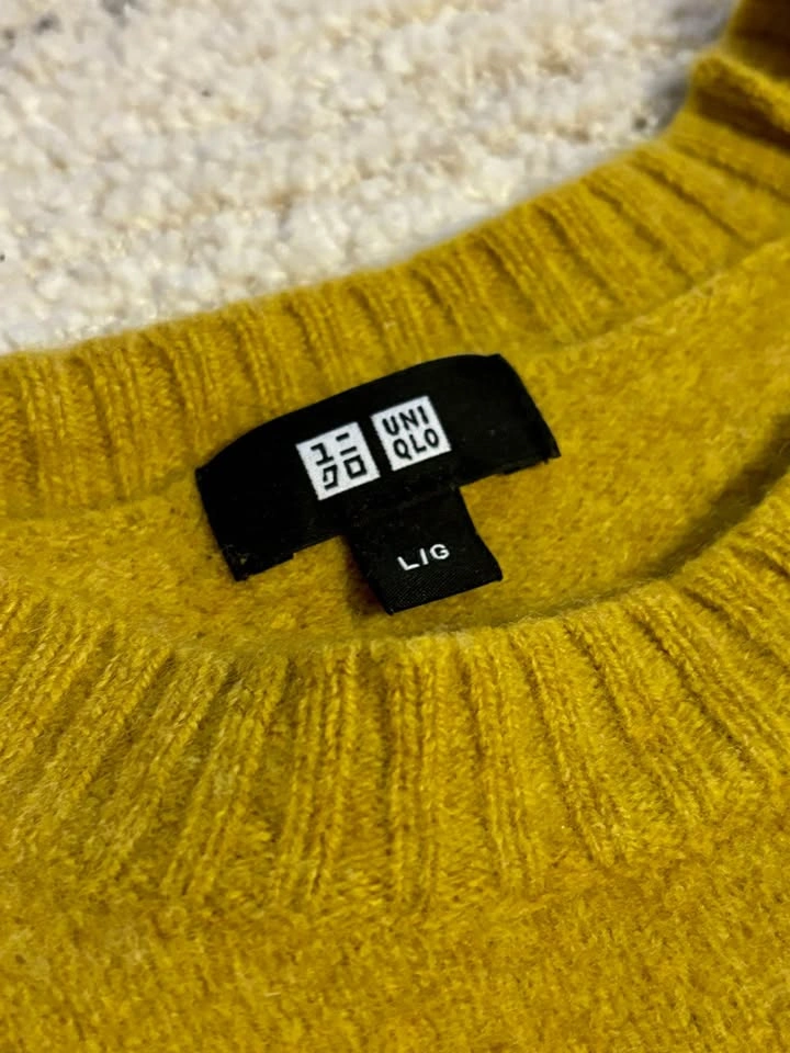 Uniqlo Mustard Sweatshirt - Size Small - photo 2