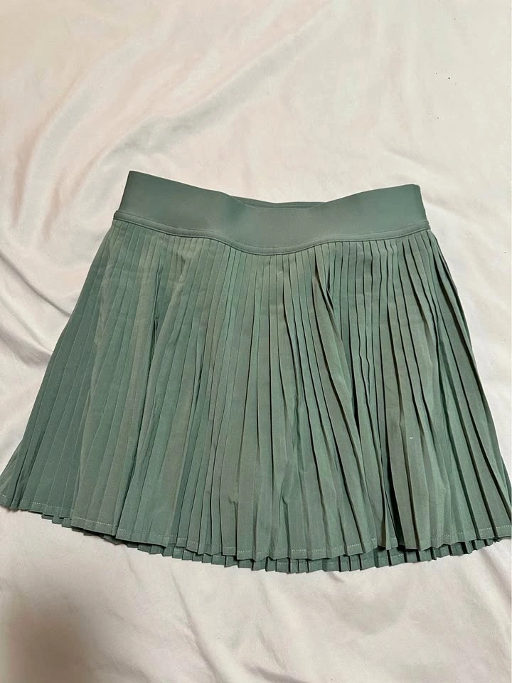 lululemon skirt