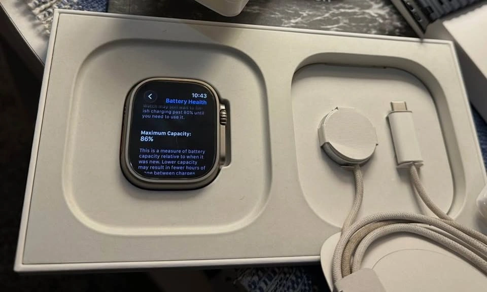 Apple Watch Ultra 49mm - photo 2