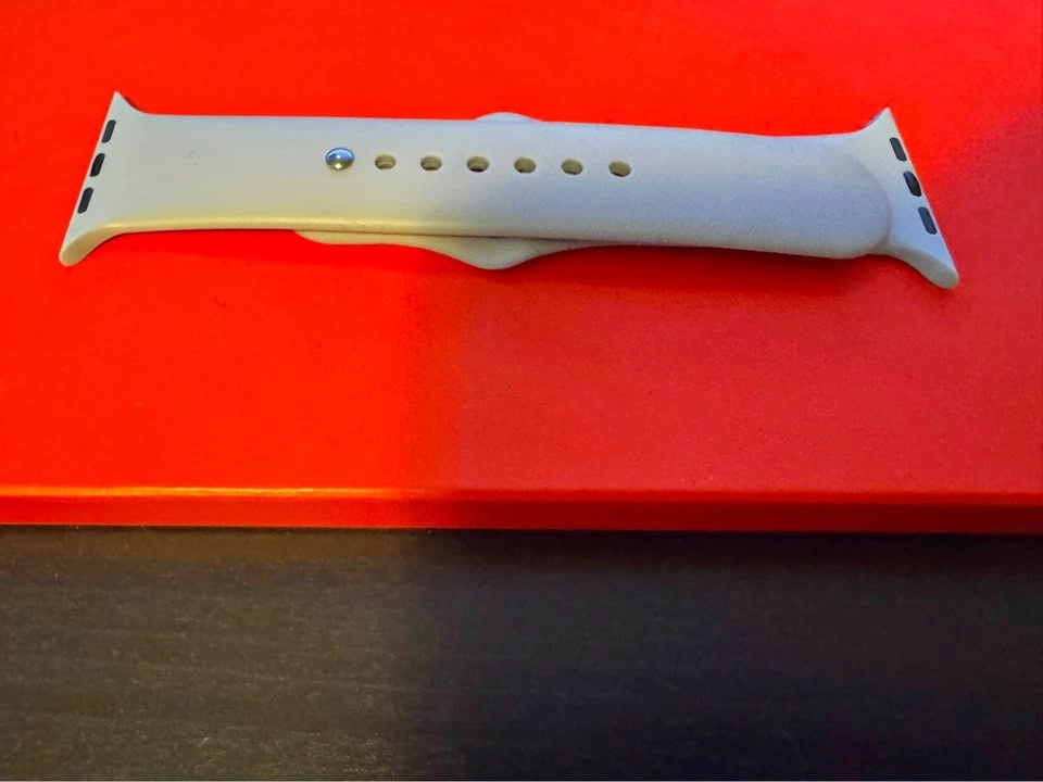 Apple Watch Sport Band (Light Grey)