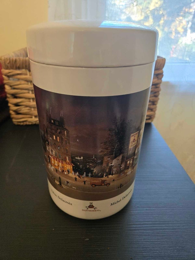 Montecristo Cigar Humidor Jar