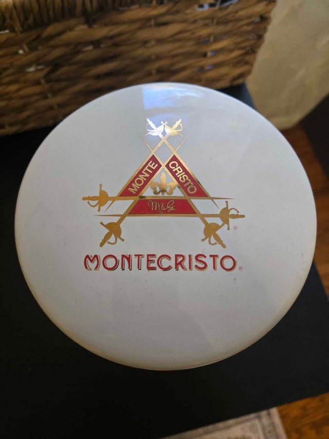 Montecristo Cigar Humidor Jar - photo 2