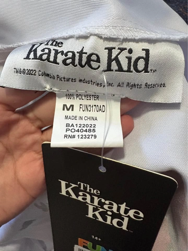 Karate kid costume never worn - photo 3