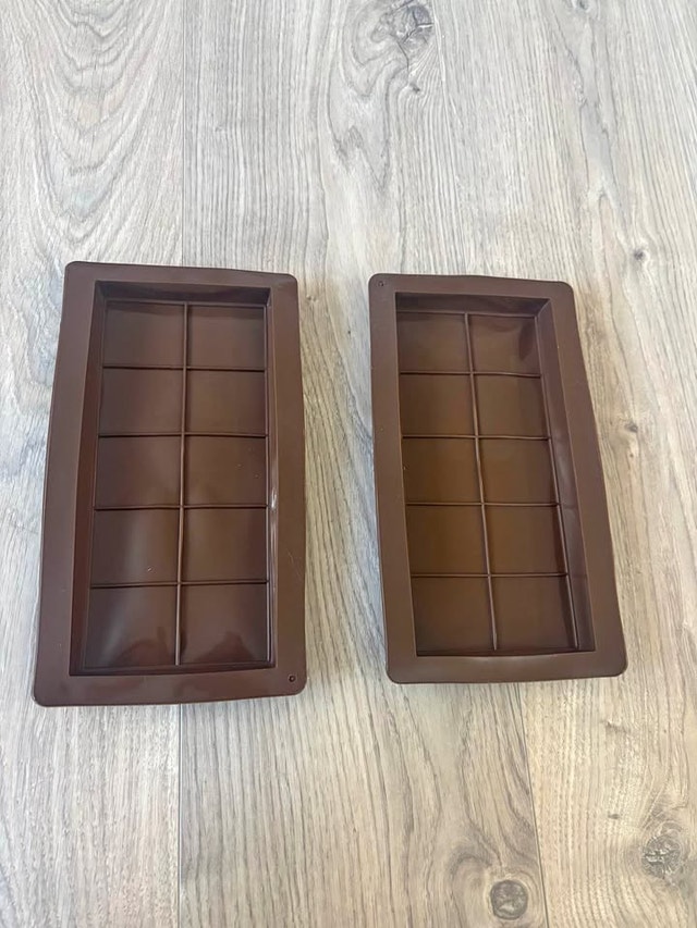2 Pack Chocolate Silicone Molds - photo 2
