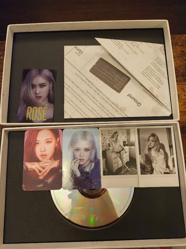 Rose 'R' album - photo 3