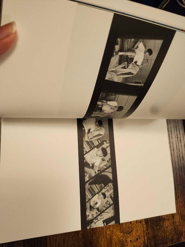 BE BTS photobooks and photo cards - photo 2
