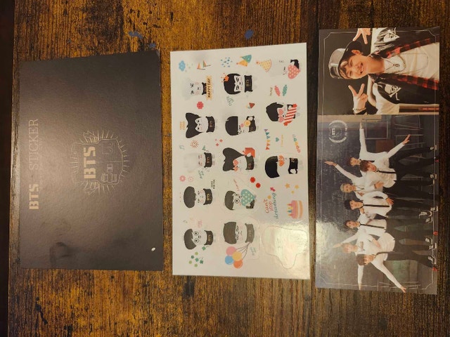 skool luv affair stickers and tracklist photocard