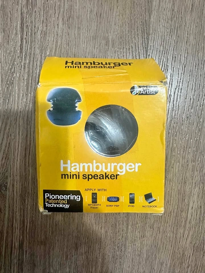 The Audio Artist Hamburger Mini Speaker