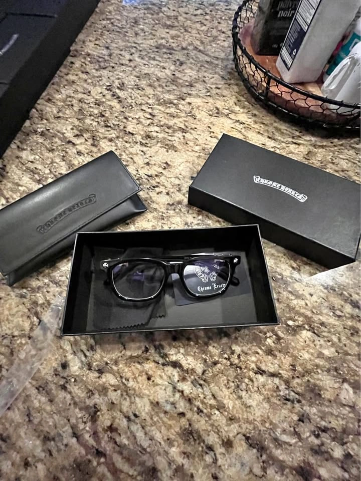 Branded Glasses with Bluelight Lens - Black & Clear Frames