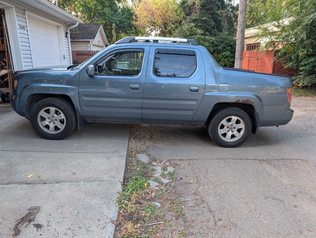 2008 Honda Ridgeline EXL - photo 2