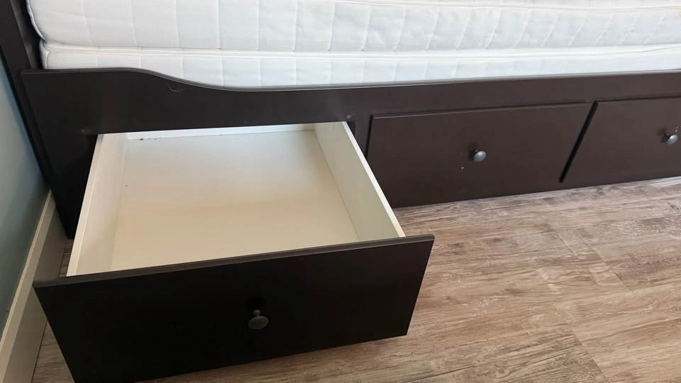 IKEA HEMNES Daybed with 3 Drawers & mattresses - photo 2