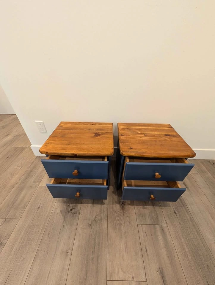 Refurbished Pine Wood Side Tables - photo 3
