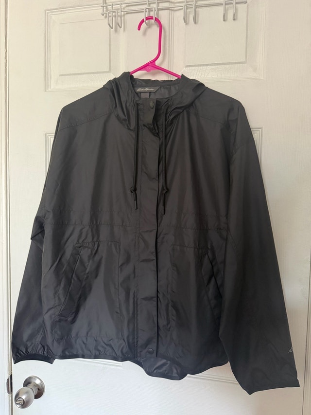 Eddie Bauer Women's Momentum Wind Hoodie