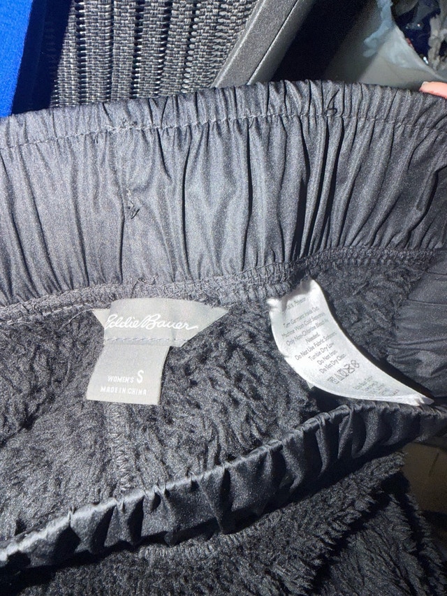 Eddie Bauer Women's Fleece Joggers - photo 3