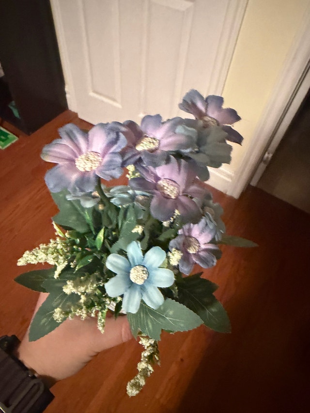 Artificial Floral Arrangement - photo 2