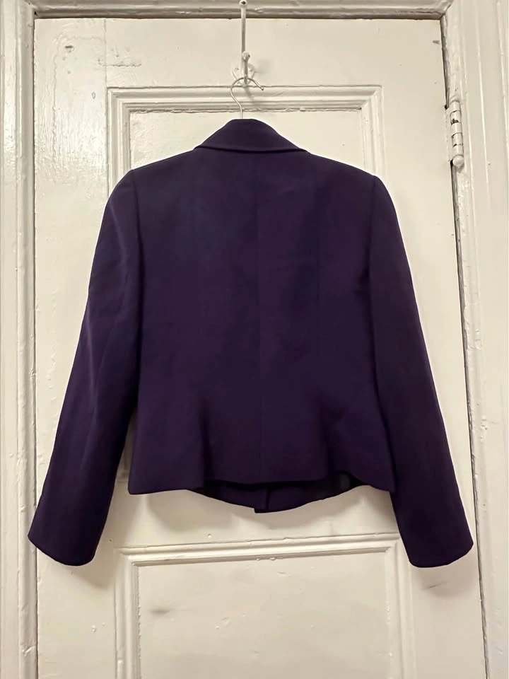 Tahari Arthur S. Levine Petite Blazer. Women’s Size 4P. - photo 2